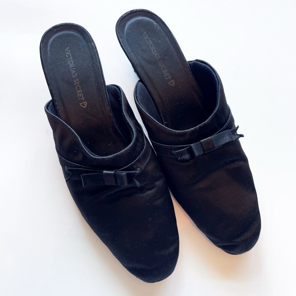 Vintage Victoria's Secret Black Satin Mule Slippers Heels Budoir Size M 7-7.5